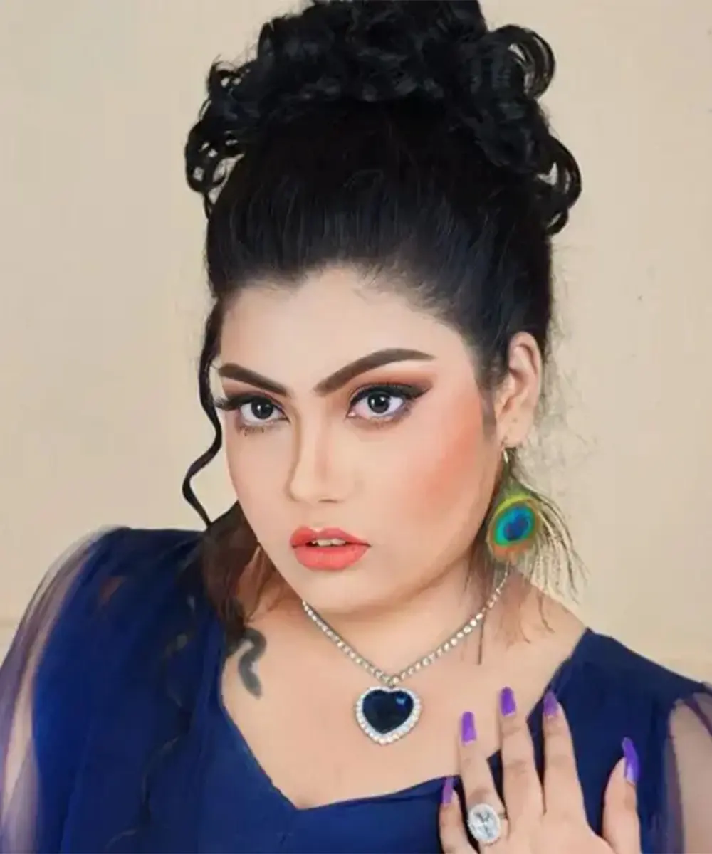 NAZIA NAUSHIN